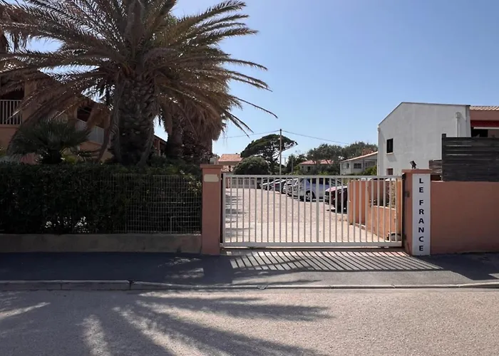 Апартаменти La Bergerie